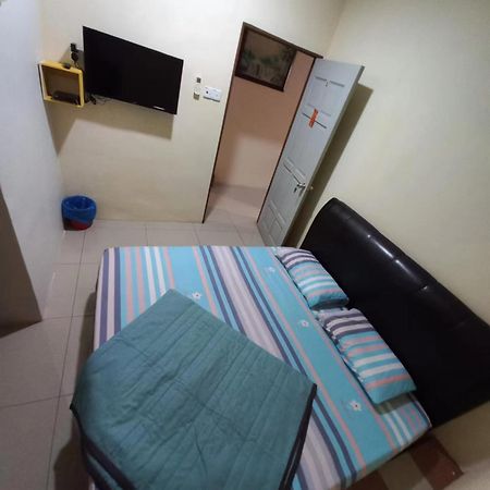 Happy Homestay Lukut Port Dickson Ngoại thất bức ảnh